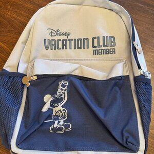 Disney Vacation Club Member Backpack Gray Blue Mickey Mouse Zipper Pockets